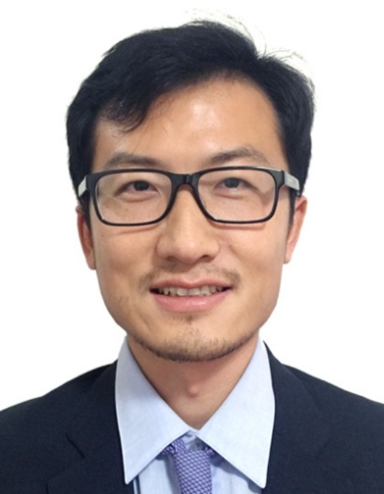 D:\课题申报研究与评奖\新葡的京集团8814教学改革项目\2022本科优质课程\陈旸旸教授.jpg
